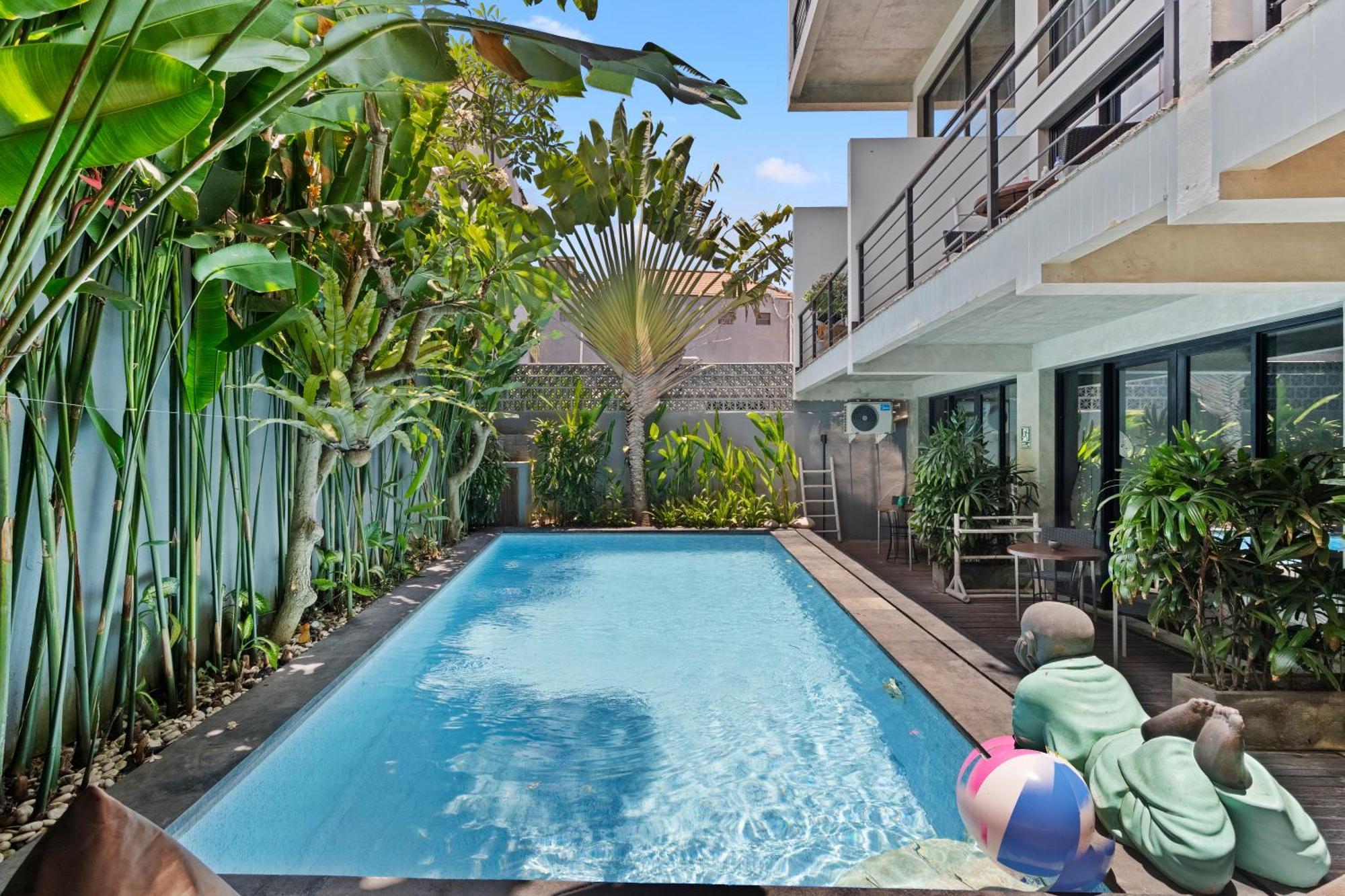 Modern With Shared Pool - By The Apartment *